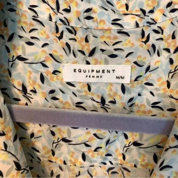 Equipment 100% Silk Printed Long Sleeve Button Up Shirt  Blouse M - Picture 5 of 10